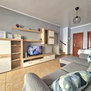 Spacious Independent Next The Airport - Sea San Isidro (Tenerife)